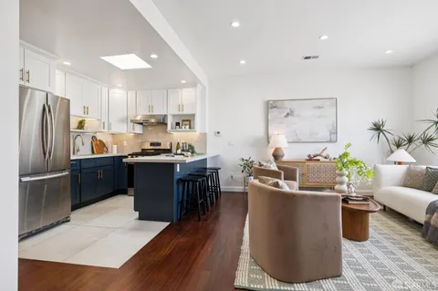 $1,098,000 | 2010 30th Avenue, San Francisco, CA 94116