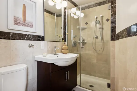$1,098,000 | 2010 30th Avenue, San Francisco, CA 94116