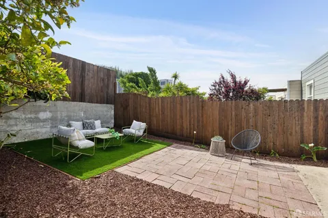 $1,098,000 | 2010 30th Avenue, San Francisco, CA 94116