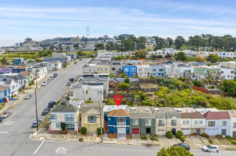 $1,098,000 | 2010 30th Avenue, San Francisco, CA 94116