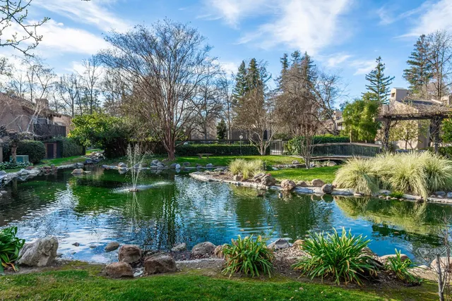 $315,000 | 898 Woodside Lane East, Unit E 3, Sacramento, CA 95825