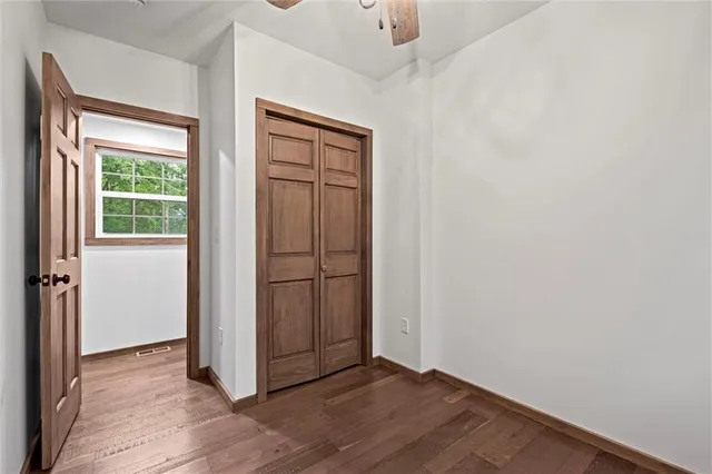 $180,000 | 13 South Lakeside Circle, Linn Valley, KS 66040