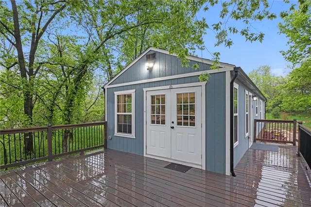 $180,000 | 13 South Lakeside Circle, Linn Valley, KS 66040