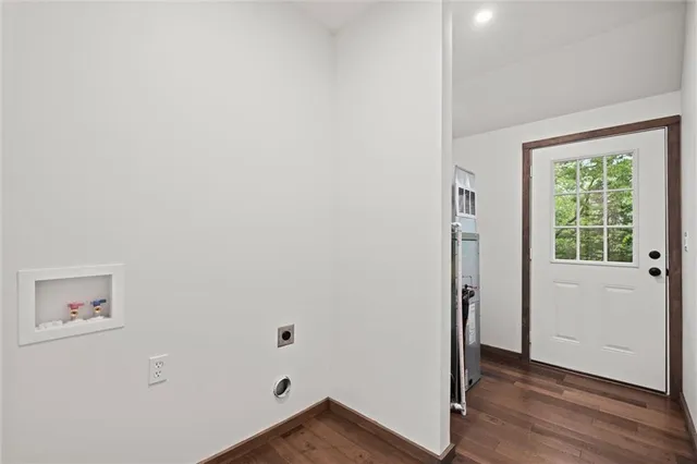 $180,000 | 13 South Lakeside Circle, Linn Valley, KS 66040