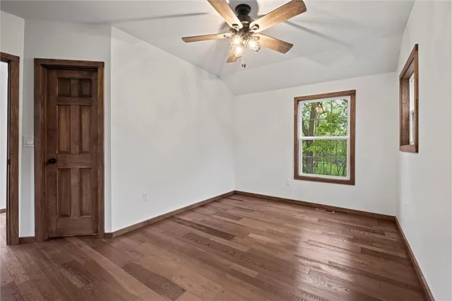 $180,000 | 13 South Lakeside Circle, Linn Valley, KS 66040