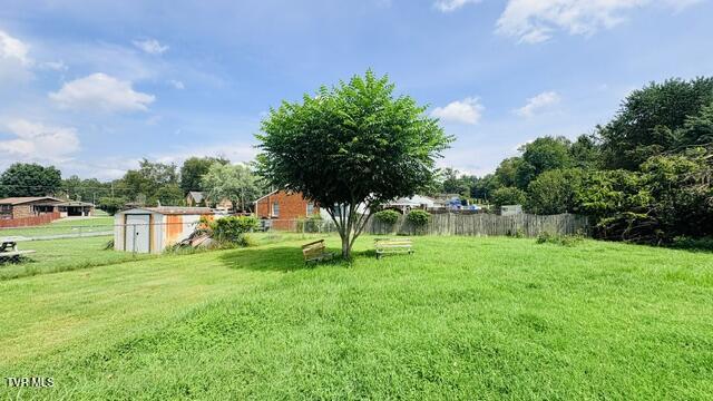 409 Colonial Heights Road Kingsport, TN 37663 - Photo 27 of 30 IMG_4422