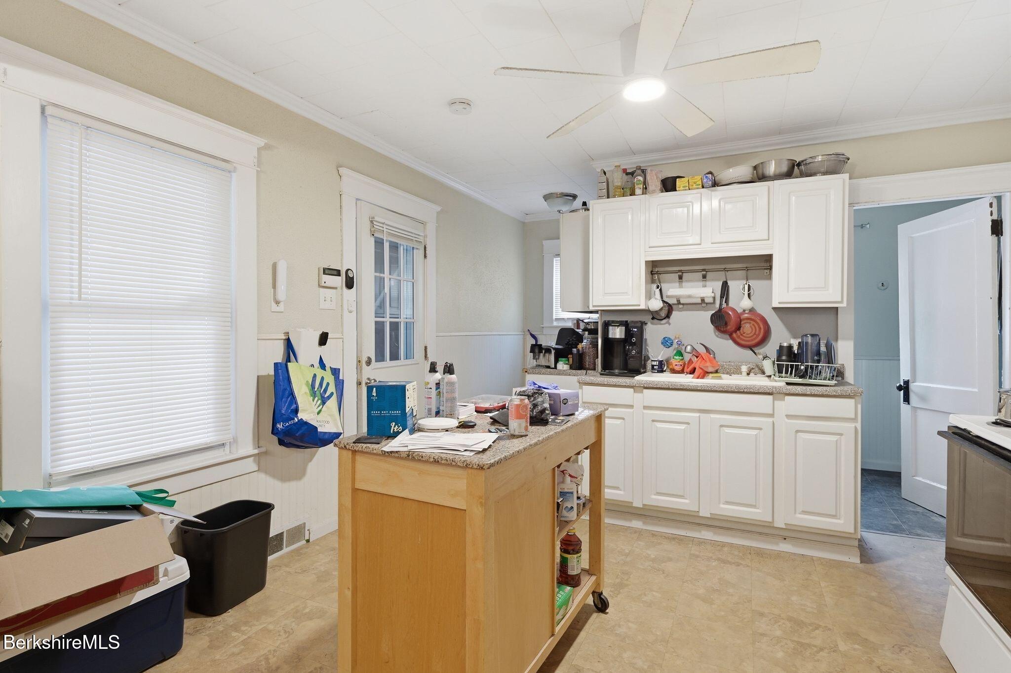 910-912 Granby Road Chicopee, MA 01020 - Photo 31 of 56 First floor apartment