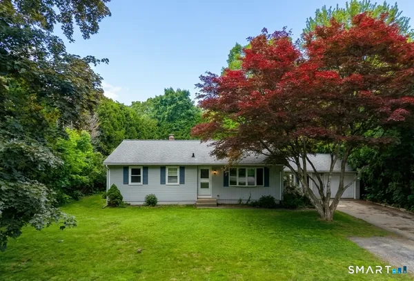 $305,000 | 37 Laperle Avenue, Plainfield, CT 06374