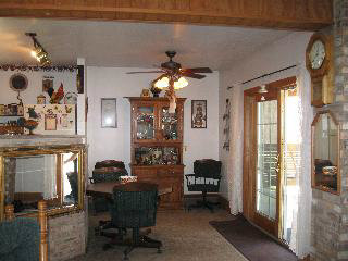 4709 School Road Temperance, MI 48182 - Photo 7 of 13 Dining area