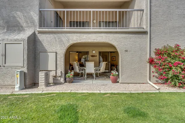 $2,500 | 9430 East Mission Lane, Unit 101, Scottsdale, AZ 85258