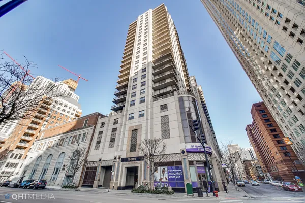 $7,500 | 635 North Dearborn Street, Unit 1105, Chicago, IL 60654