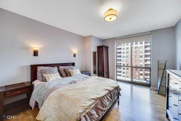 $7,500 | 635 North Dearborn Street, Unit 1105, Chicago, IL 60654