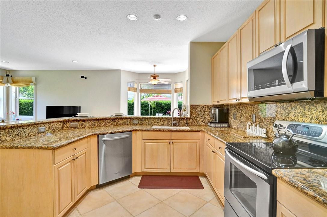 324 Fairmont Road Weston, FL 33326 - Photo 29 of 93 Photo 29
