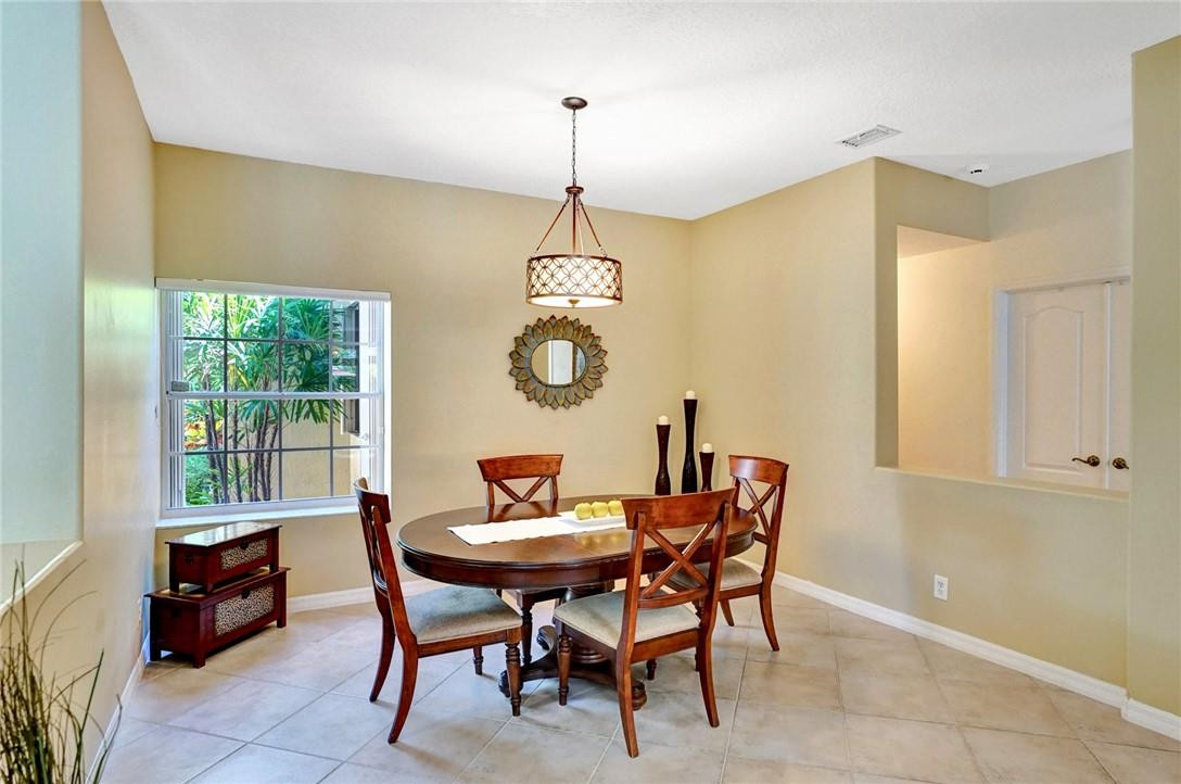 324 Fairmont Road Weston, FL 33326 - Photo 5 of 93 Photo 5