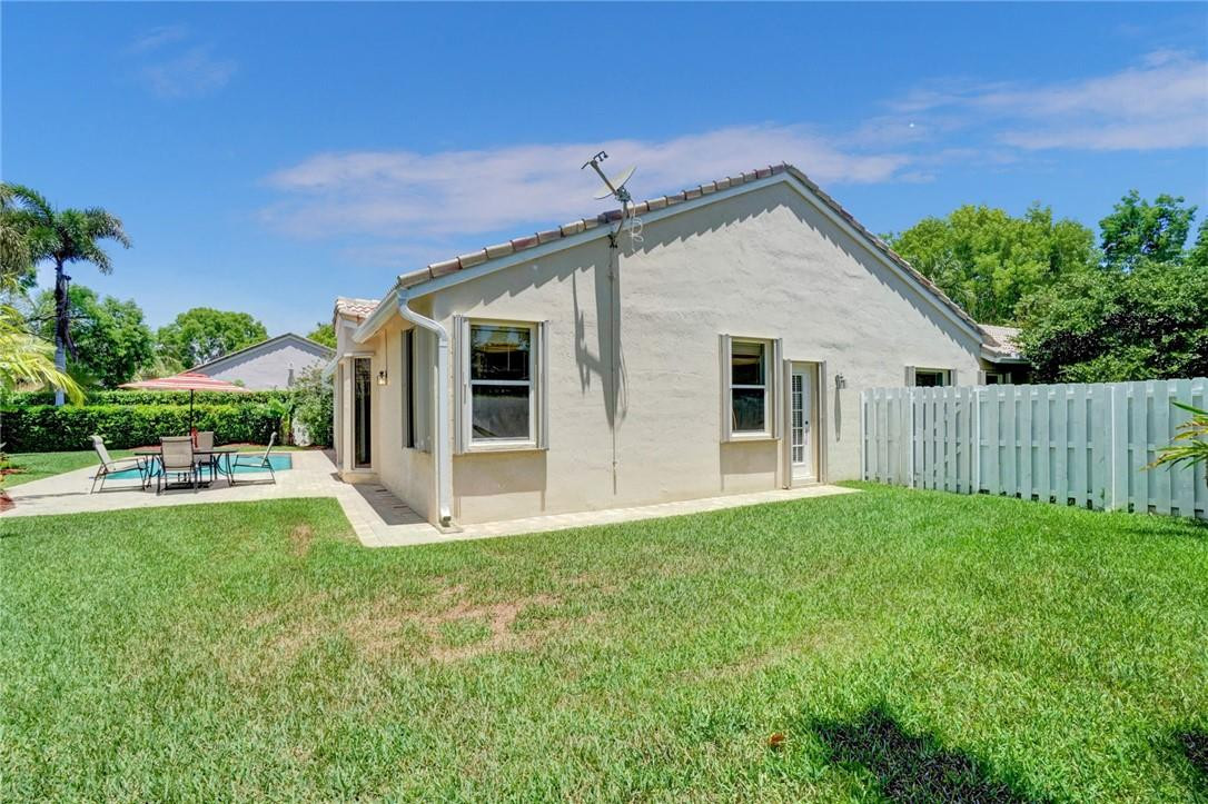 324 Fairmont Road Weston, FL 33326 - Photo 76 of 93 Photo 76