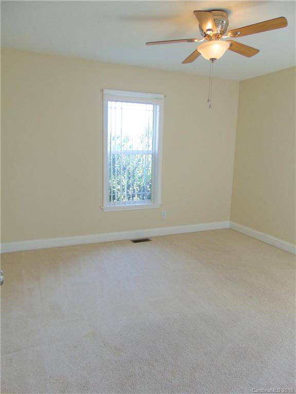 306 Doe Ridge Drive, Unit 38 Cleveland, NC 27013 - Photo 18 of 33 Gallery Image 18