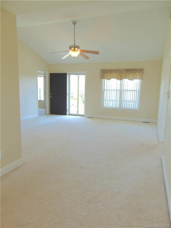 306 Doe Ridge Drive, Unit 38 Cleveland, NC 27013 - Photo 4 of 33 Gallery Image 4