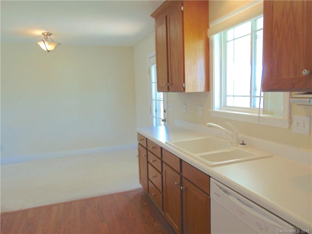 306 Doe Ridge Drive, Unit 38 Cleveland, NC 27013 - Photo 9 of 33 Gallery Image 9