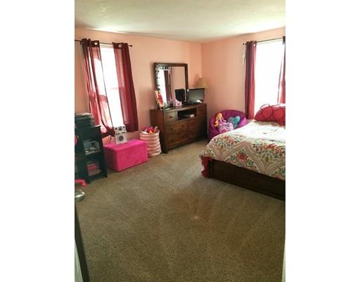 52 Old Spencer Road Charlton, MA 01507 - Photo 6 of 14 Gallery Image 6