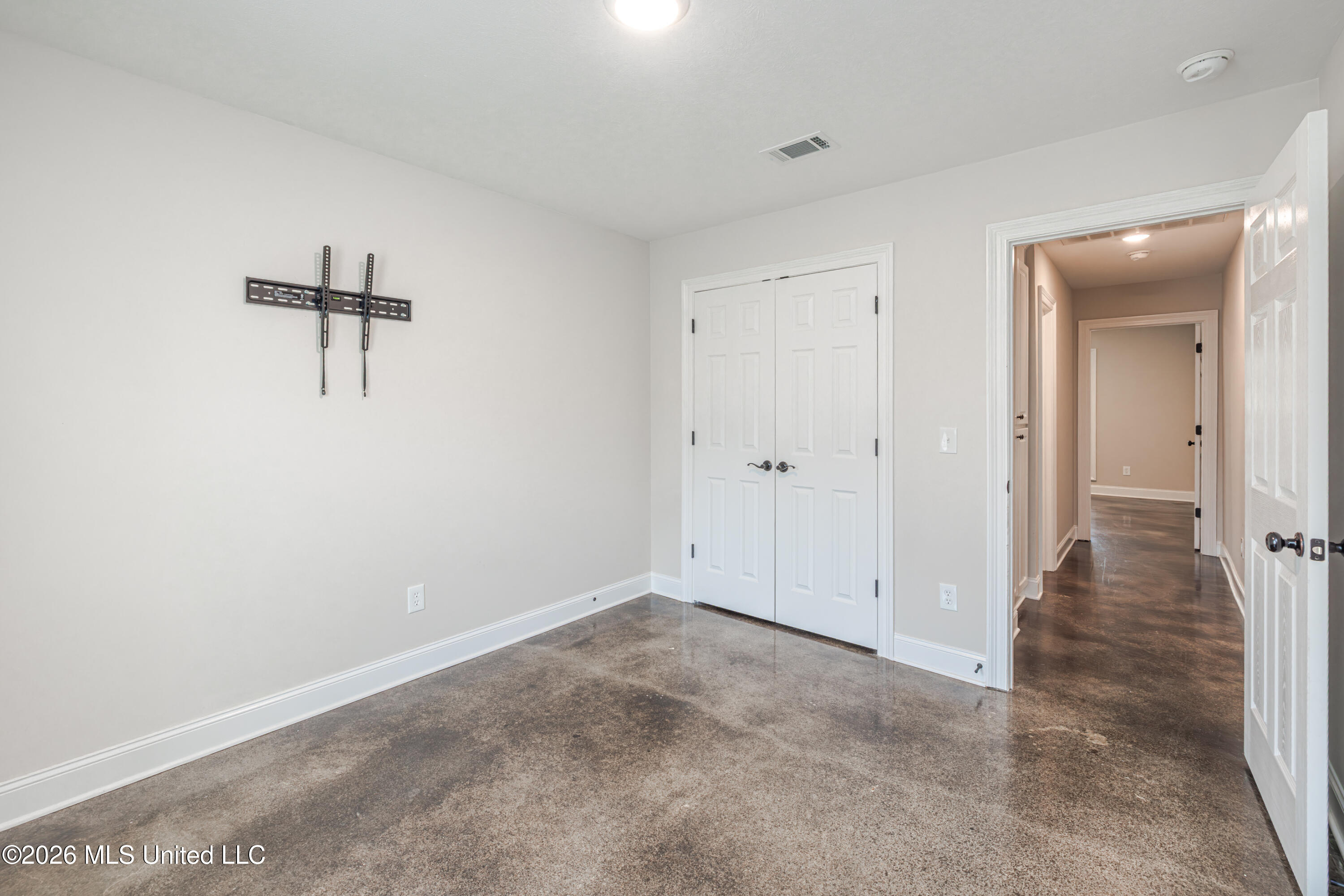 266 Chartleigh Circle Canton, MS 39046 - Photo 27 of 38 1R4A6002