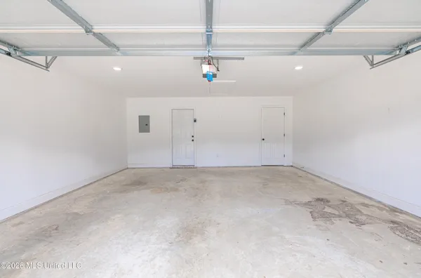 $290,000 | 266 Chartleigh Circle, Canton, MS 39046