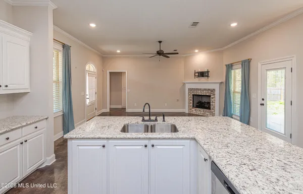 $290,000 | 266 Chartleigh Circle, Canton, MS 39046