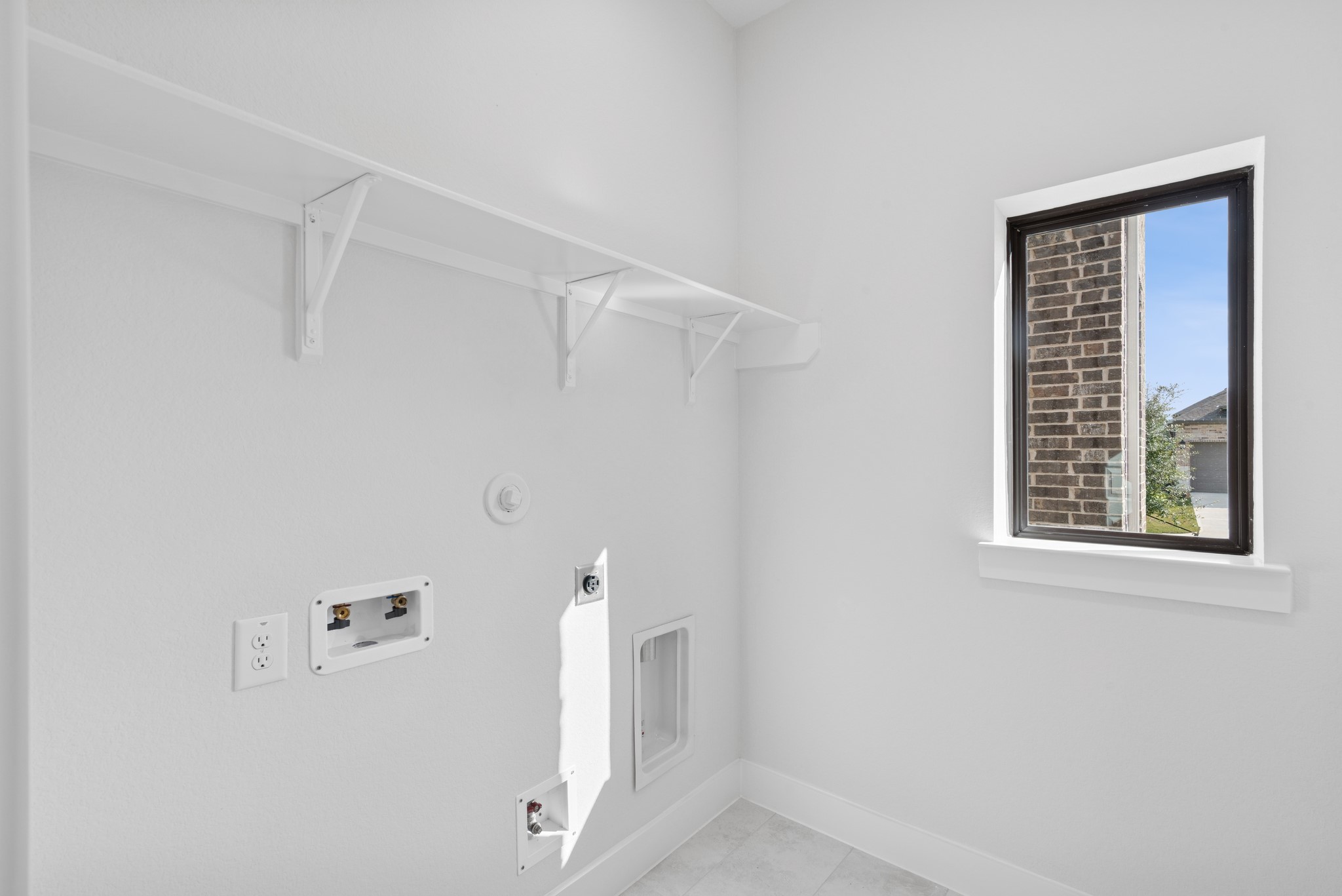 8751 Mancos Valley Porter, TX 77365 - Photo 16 of 48 a view of an empty room with a window