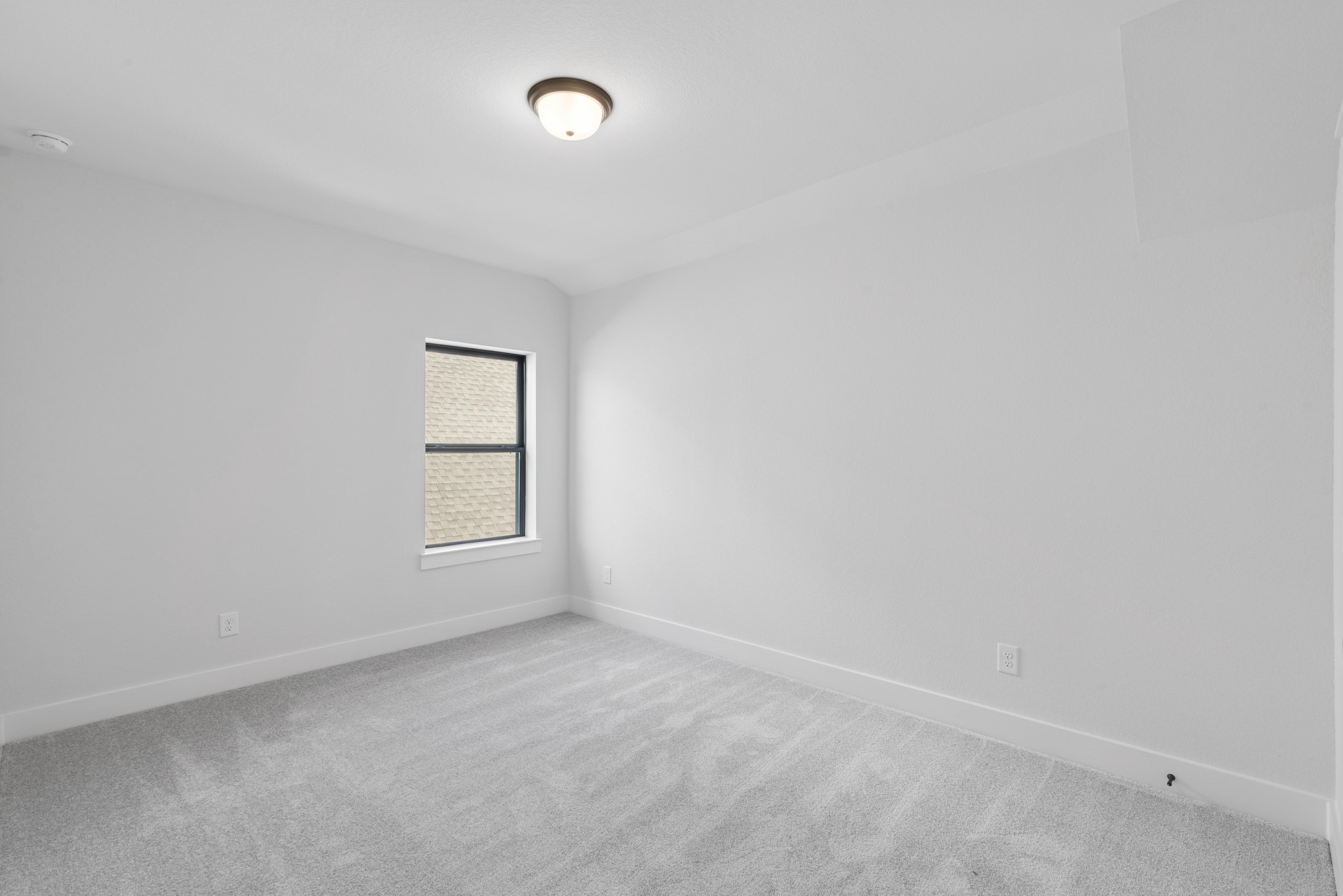 8751 Mancos Valley Porter, TX 77365 - Photo 40 of 48 an empty room with a window