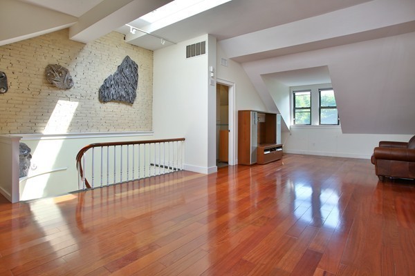 196 West Springfield Street Boston, MA 02118 - Photo 6 of 13 Gallery Image 6