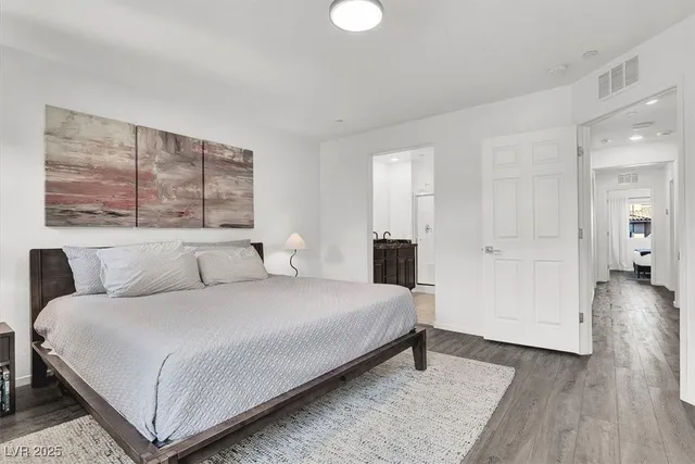 $490,000 | 124 Lomita Heights Drive, Las Vegas, NV 89138