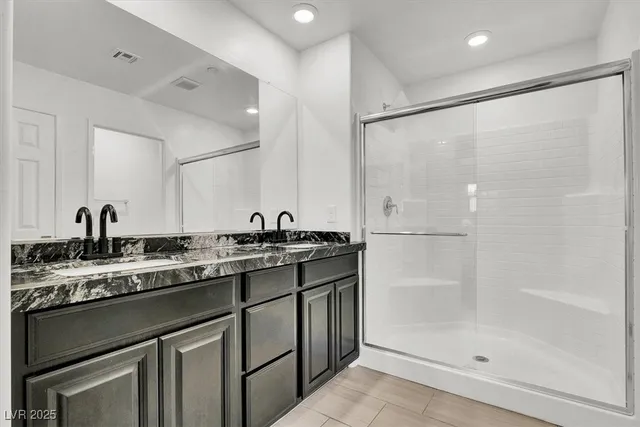 $490,000 | 124 Lomita Heights Drive, Las Vegas, NV 89138