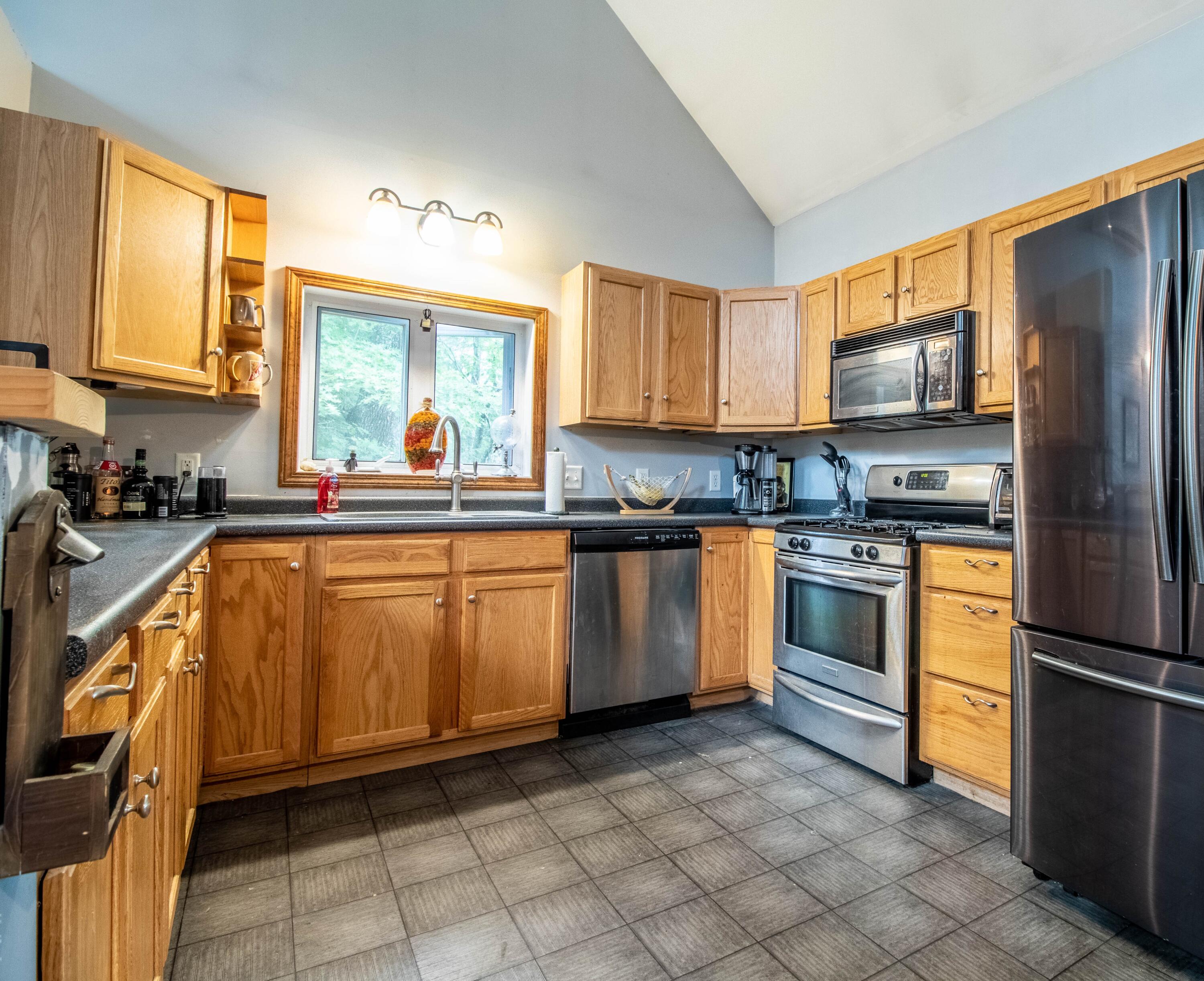 47 Perk's Peak Road Windham, ME 04062 - Photo 6 of 26 Kitchen