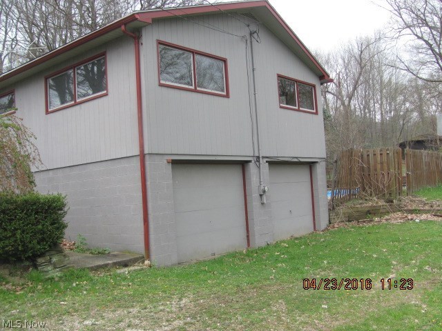 5224 Renninger Road New Franklin, OH 44319 - Photo 2 of 13