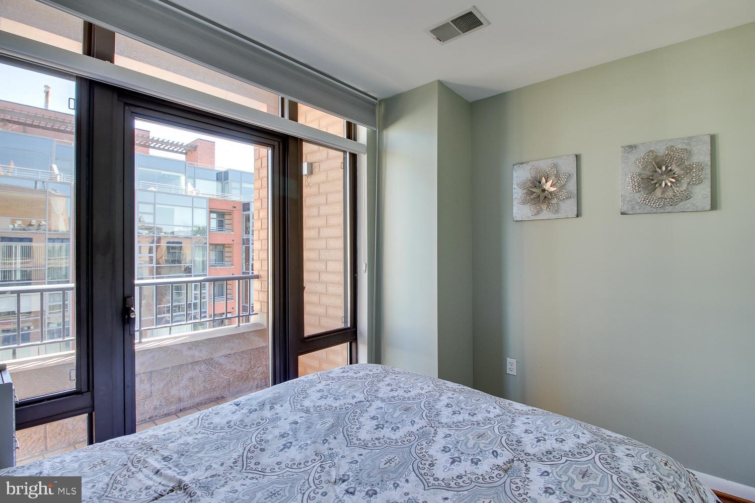 1001 L Street Northwest, Unit 908 Washington, DC 20001 - Photo 16 of 23 2nd bedroom