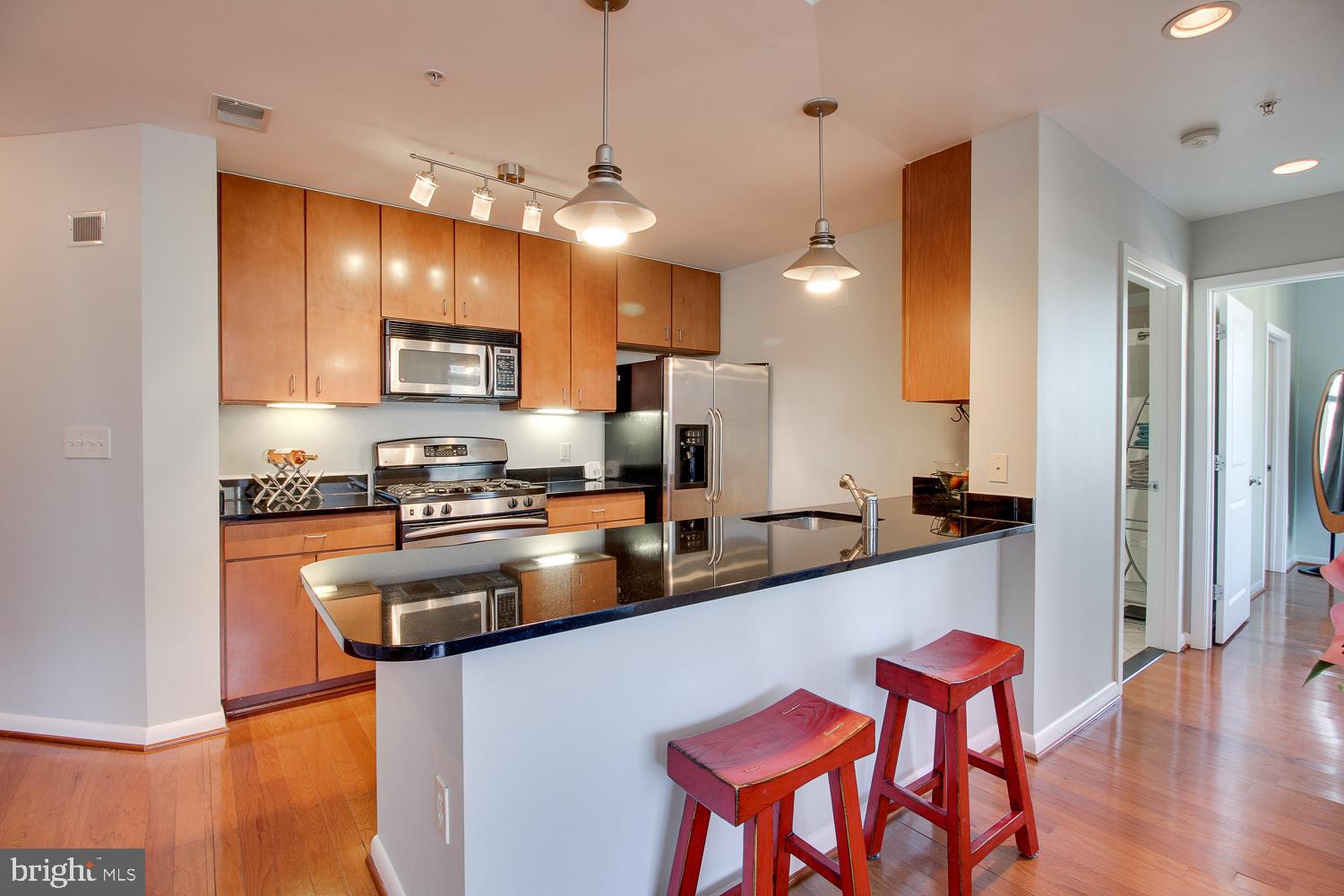 1001 L Street Northwest, Unit 908 Washington, DC 20001 - Photo 4 of 23