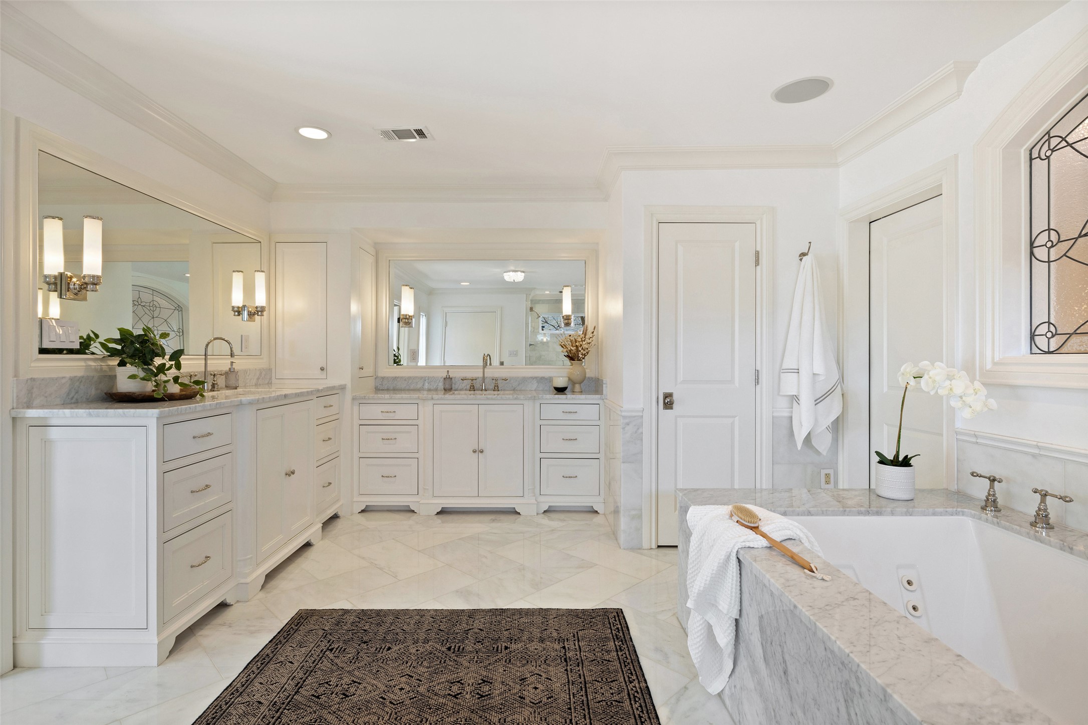 1810 West 35th Street Austin, TX 78703 - Photo 23 of 40