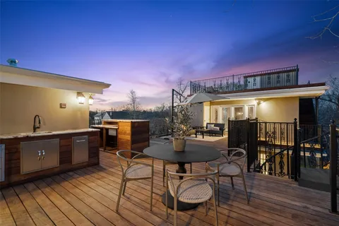 $2,470,000 | 1810 West 35th Street, Austin, TX 78703