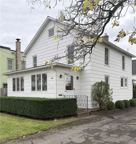 $1,800 | 206 East 11th Street, Horseheads, NY 14903