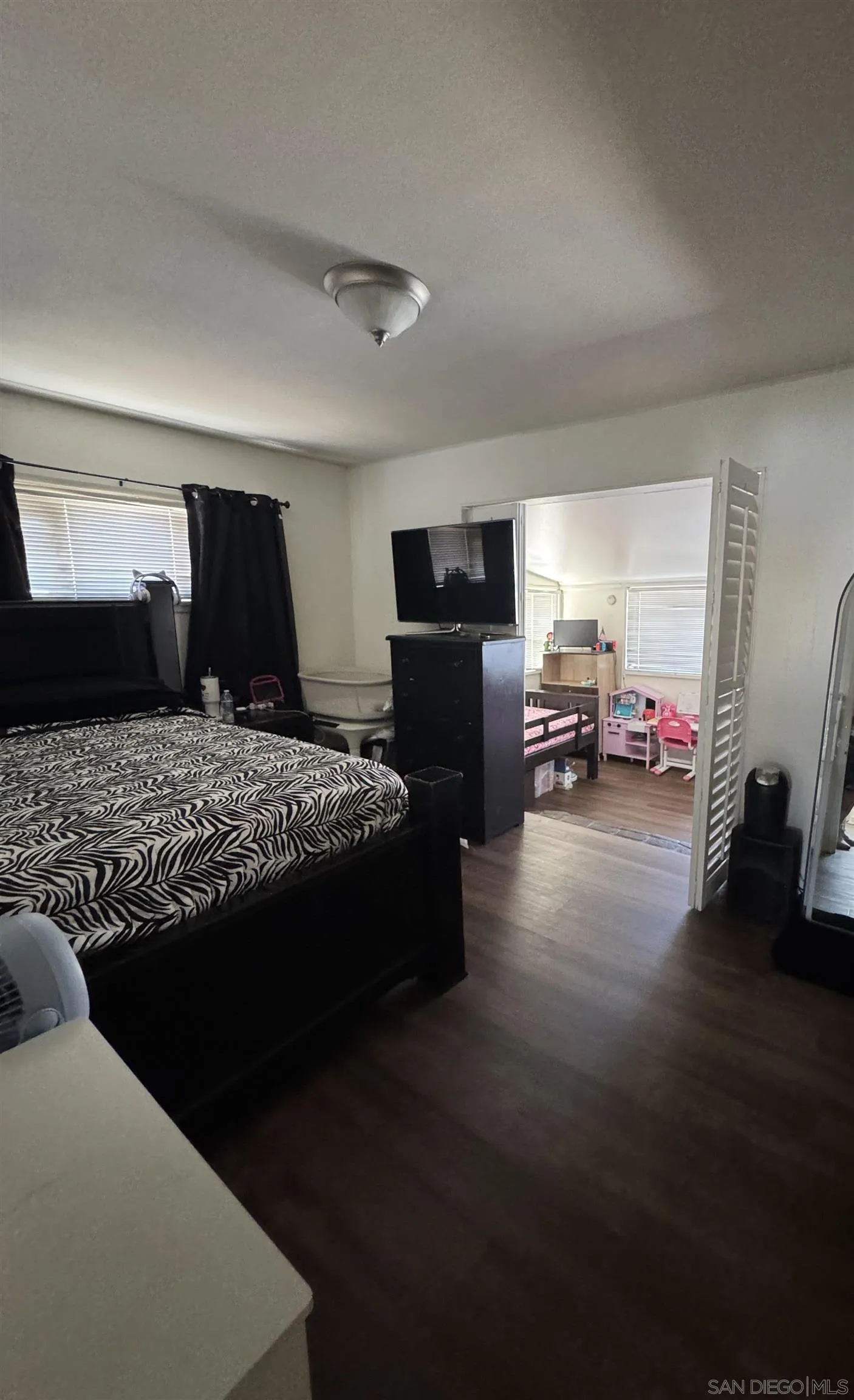 7535 Magnolia Avenue Riverside, CA 92504 - Photo 10 of 12 Gallery Image 10