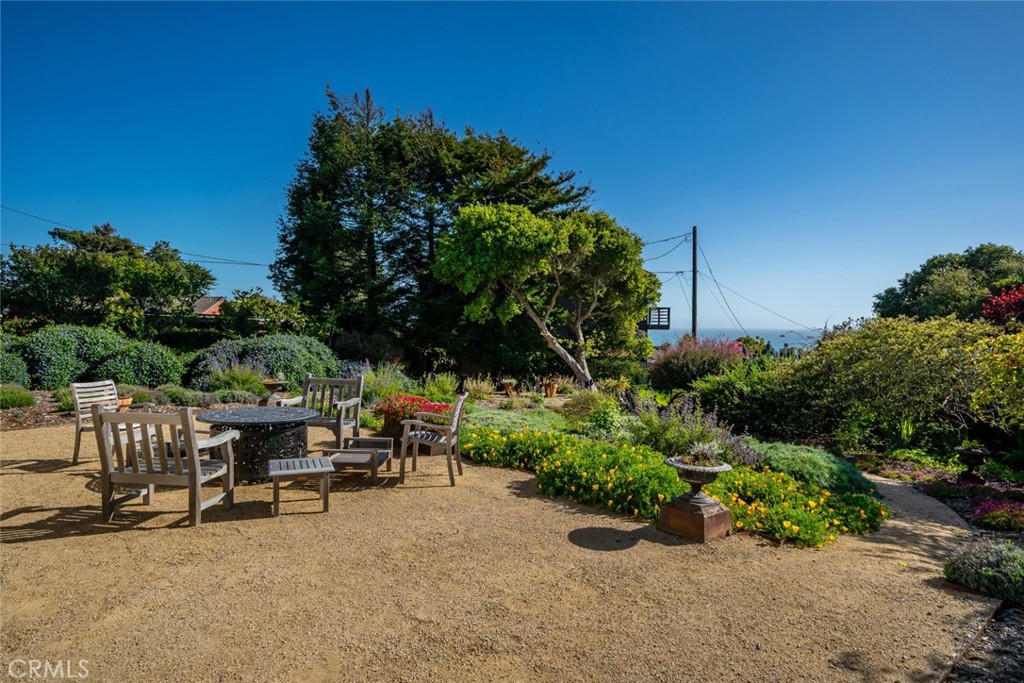 612 Exeter Lane Cambria, CA 93428 - Photo 12 of 52