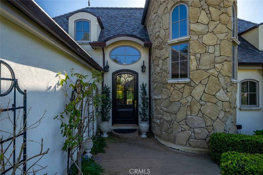 612 Exeter Lane Cambria, CA 93428 - Photo 5 of 52