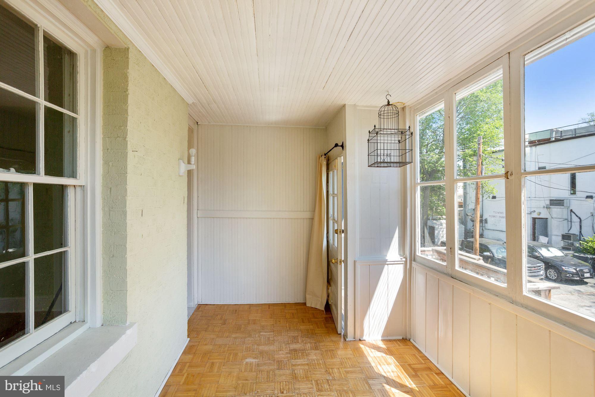 2325 37th Street Northwest, Unit 4 Washington, DC 20007 - Photo 18 of 35 Office/Den