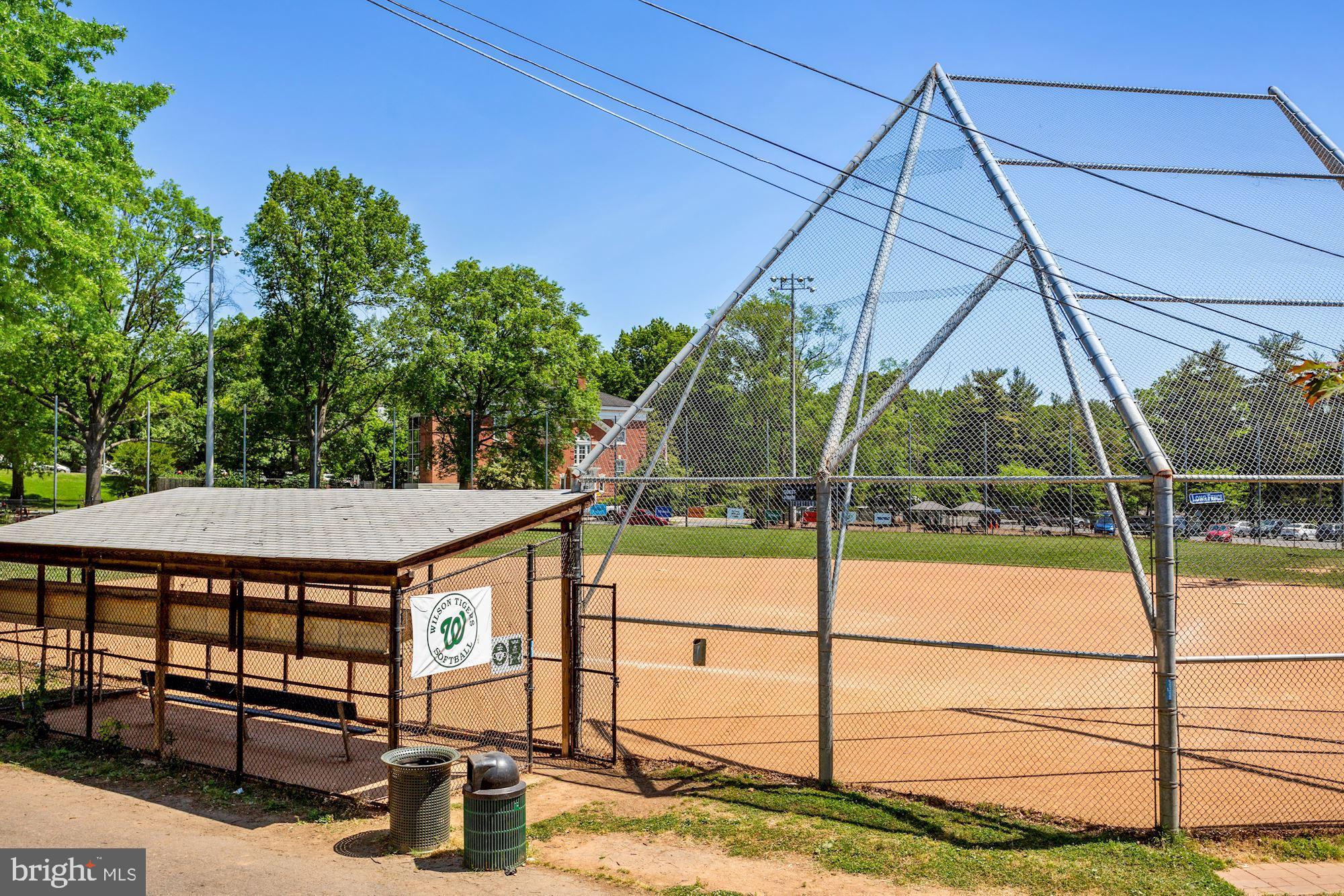 2325 37th Street Northwest, Unit 4 Washington, DC 20007 - Photo 35 of 35