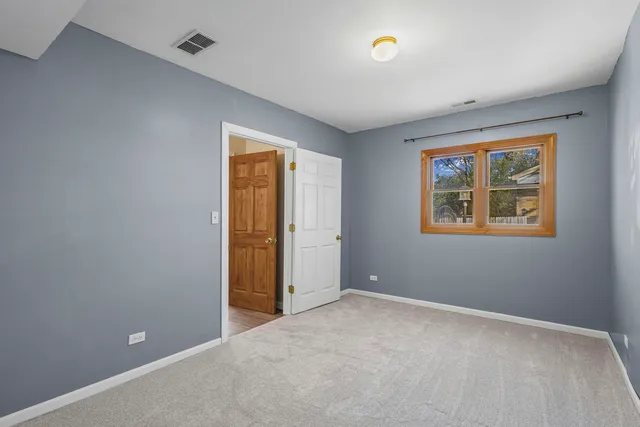 $699,900 | 1323 South Roselle Road, Schaumburg, IL 60193