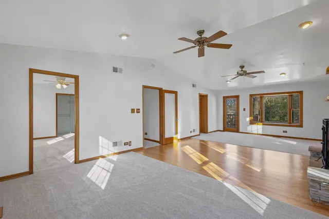 $699,900 | 1323 South Roselle Road, Schaumburg, IL 60193