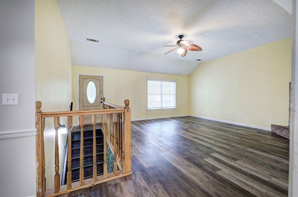 70 Crowe Springs Spur Northwest Cartersville, GA 30121 - Photo 8 of 44