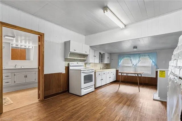 $299,900 | 2511 Cid Road, Lexington, NC 27292