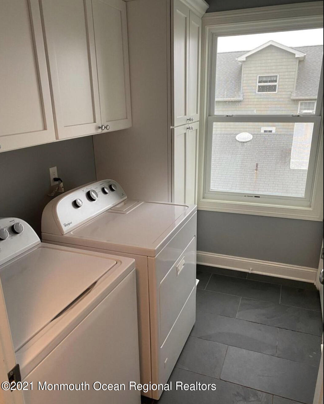 17 Via Ripa Way Sea Bright, NJ 07760 - Photo 24 of 33 a utility room with dryer and washer