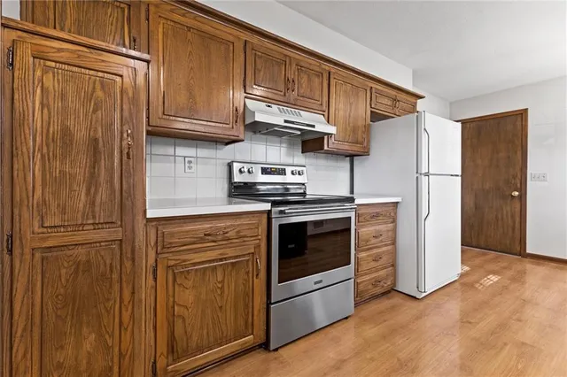 $349,950 | 10918 Tracy Avenue, Kansas City, MO 64131