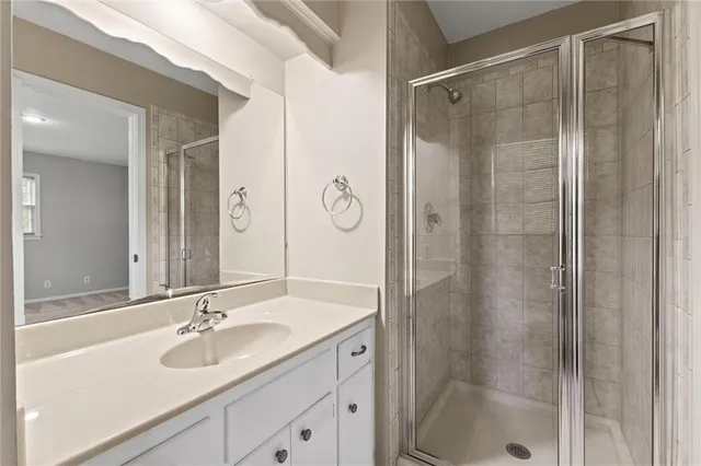 $349,950 | 10918 Tracy Avenue, Kansas City, MO 64131